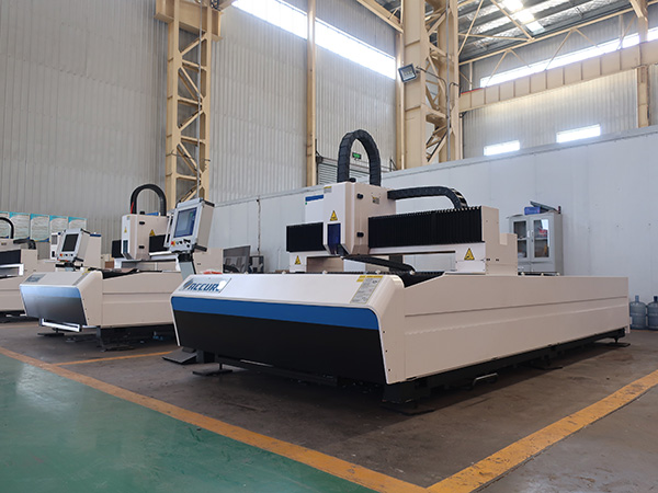 Entrega rápida 3kw preço da máquina de corte do laser da fibra da tubulação do tubo do metal do carbono