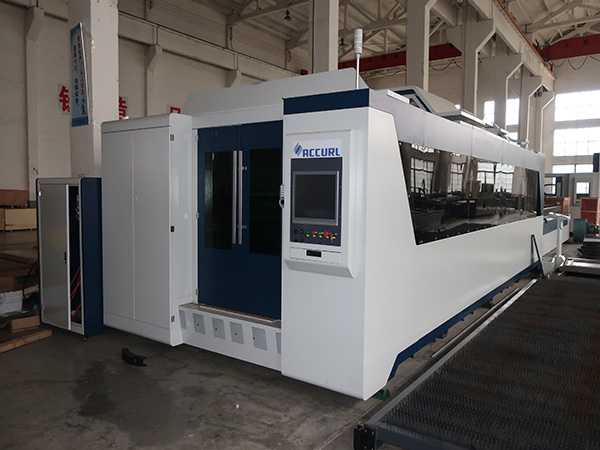 Máquina de corte razoável do laser da fibra do preço 1500w 2000w